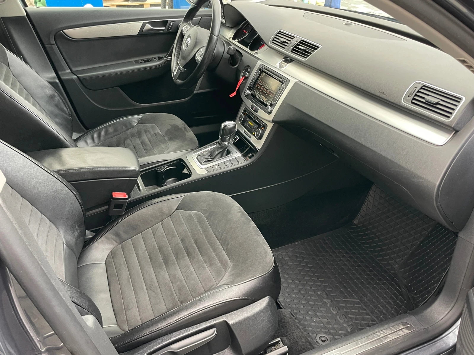 VW Passat 2.0TDI/DSG/����/NAVI/�������/�������� �������/ | Mobile.bg � ����������� 12