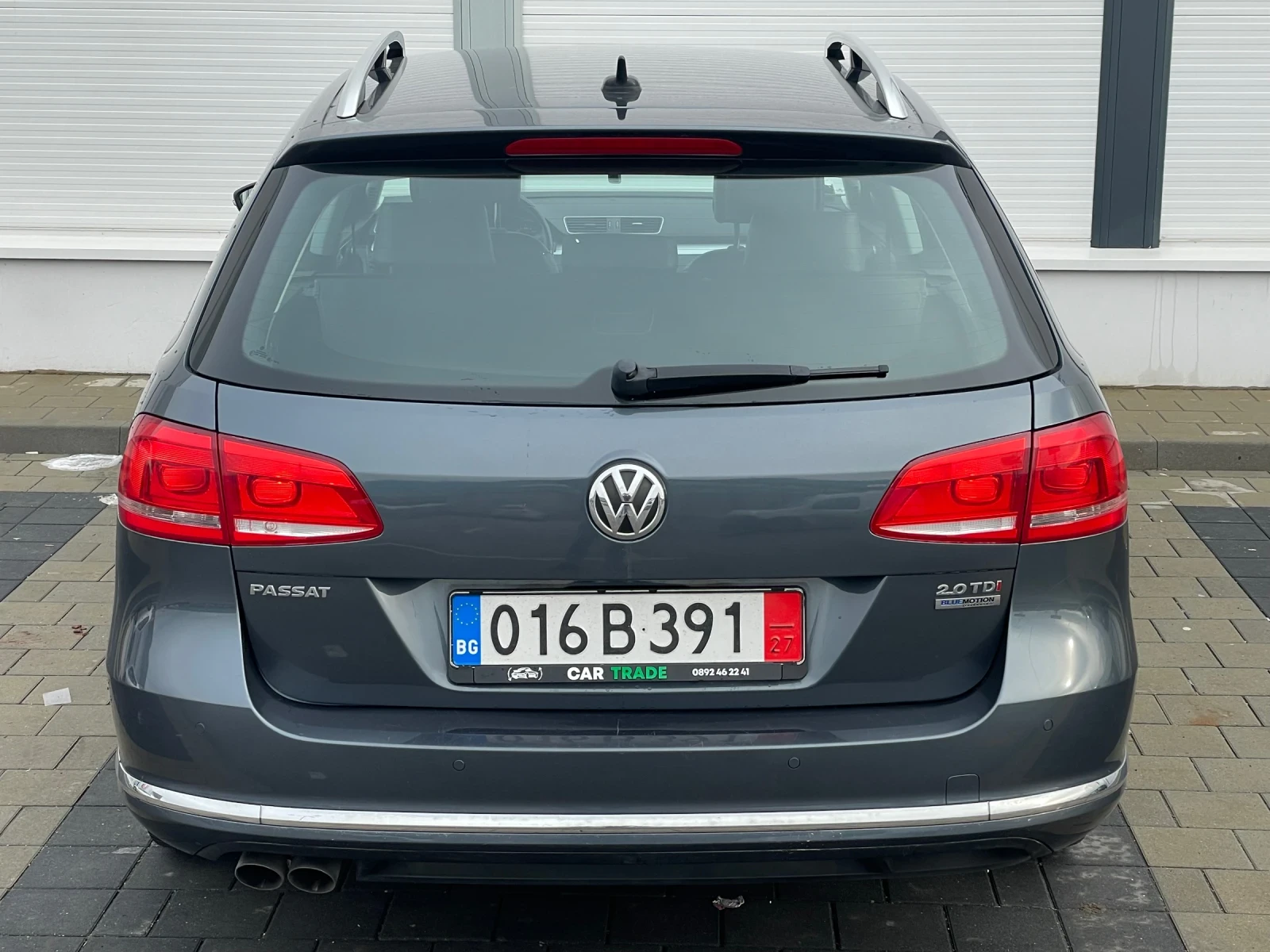 VW Passat 2.0TDI/DSG/КОЖА/NAVI/ПОДГРЕВ/Сервизна История/ - изображение 5