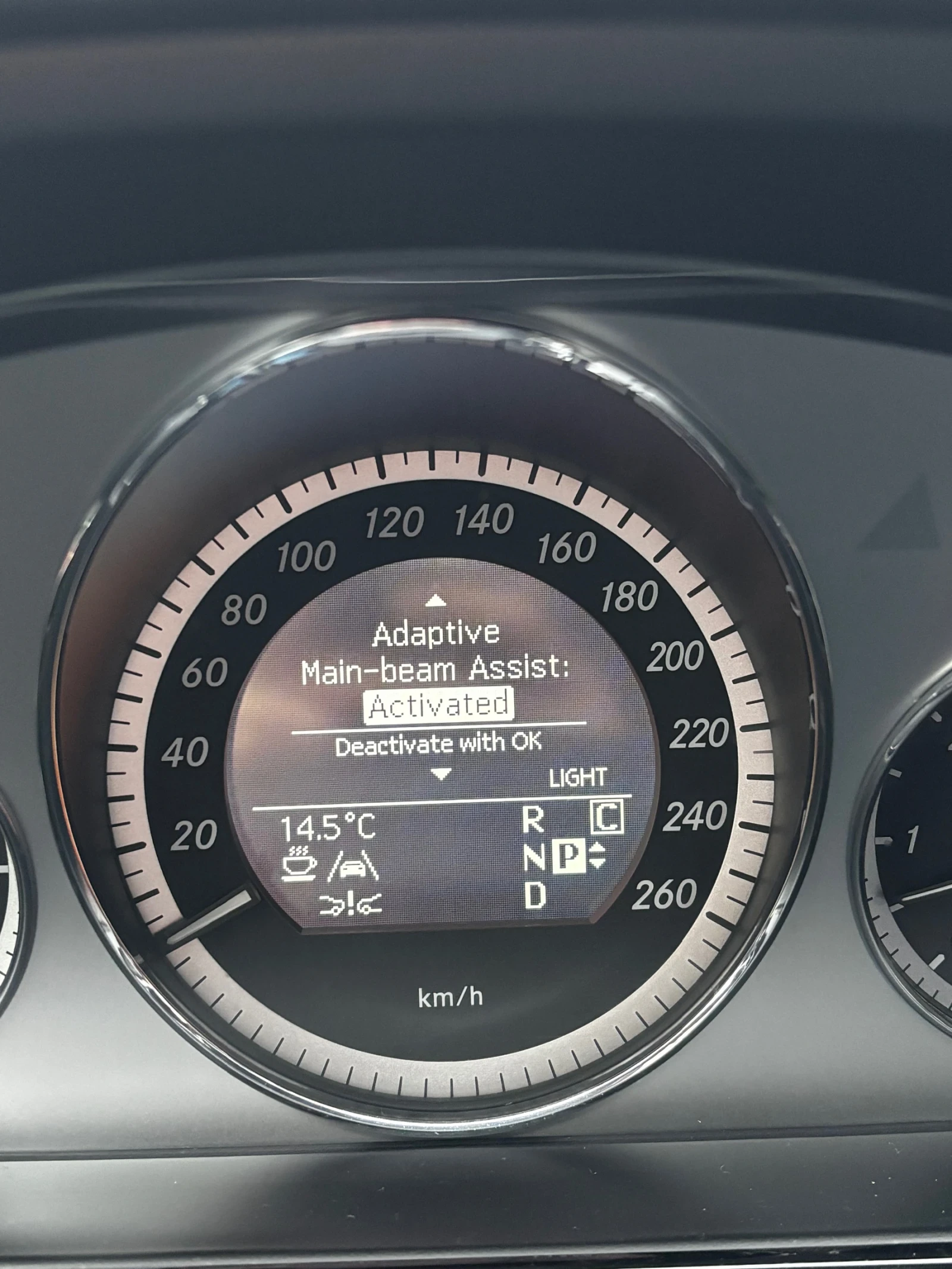 Mercedes-Benz E 350 E 350 CDI, снимка 13 - Автомобили и джипове - 53878876