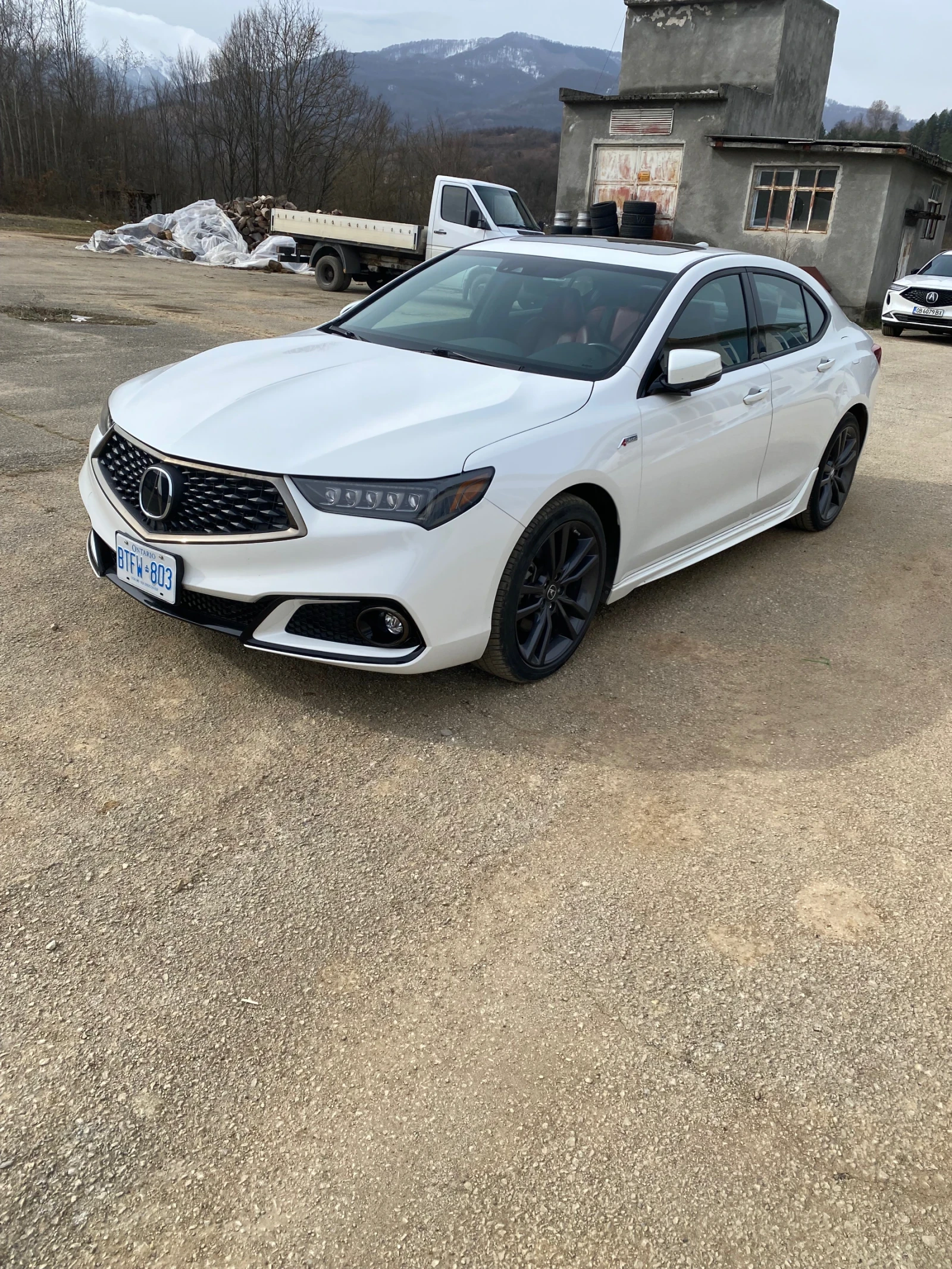 Acura TLX A-SPEC AWD, снимка 2 - Автомобили и джипове - 53894684