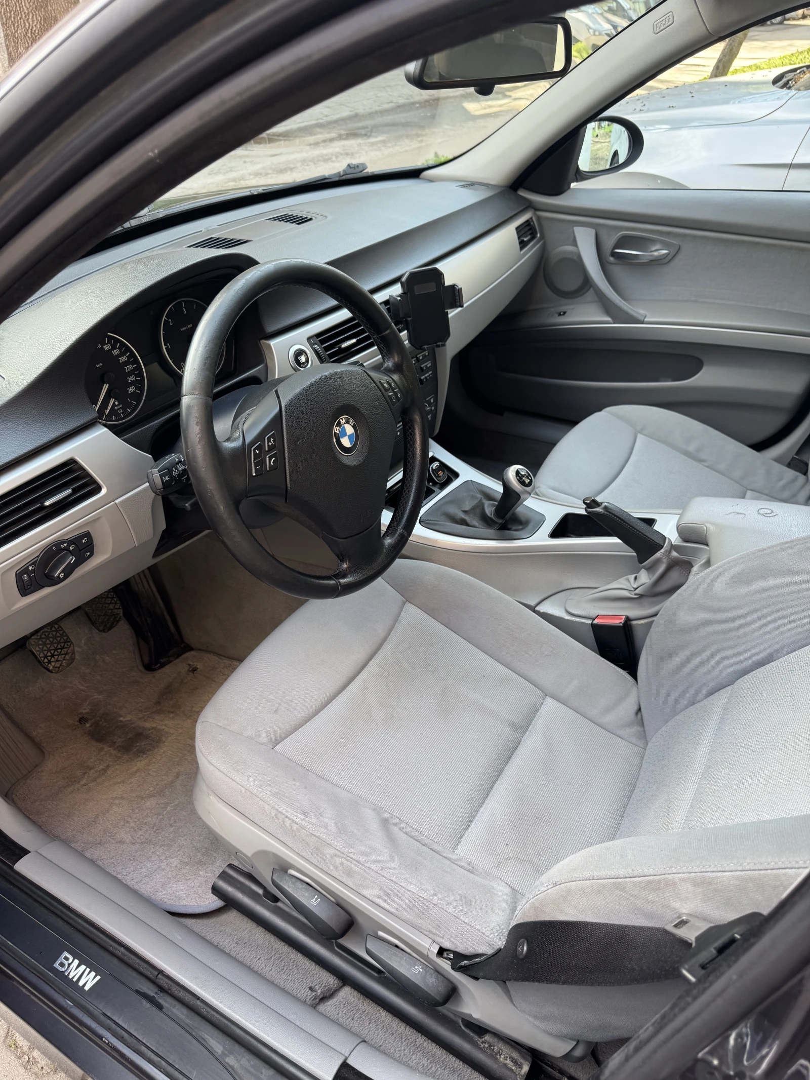 BMW 320, снимка 7 - Автомобили и джипове - 54106117