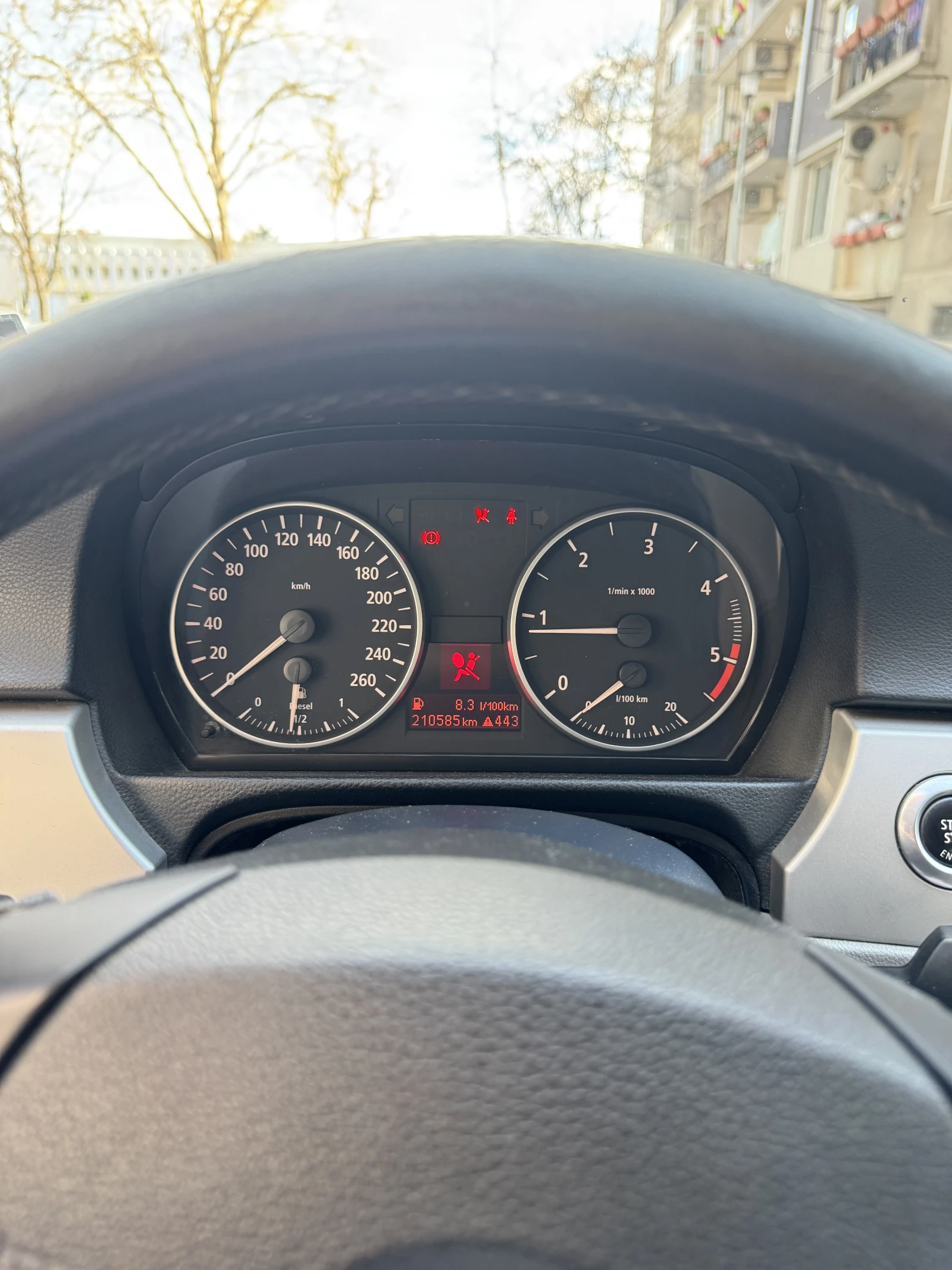 BMW 320, снимка 8 - Автомобили и джипове - 54106117