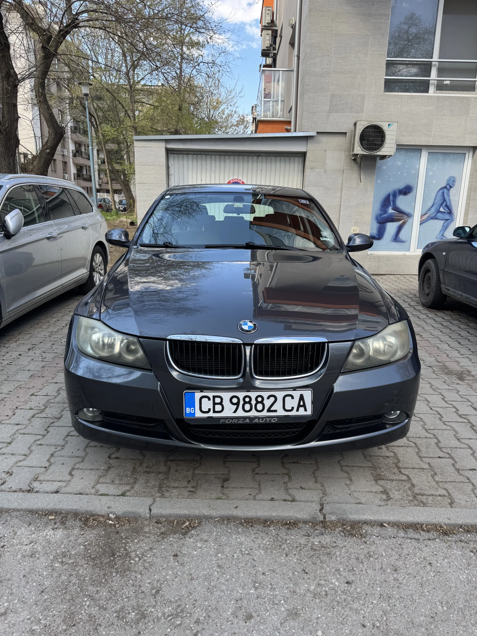 BMW 320
