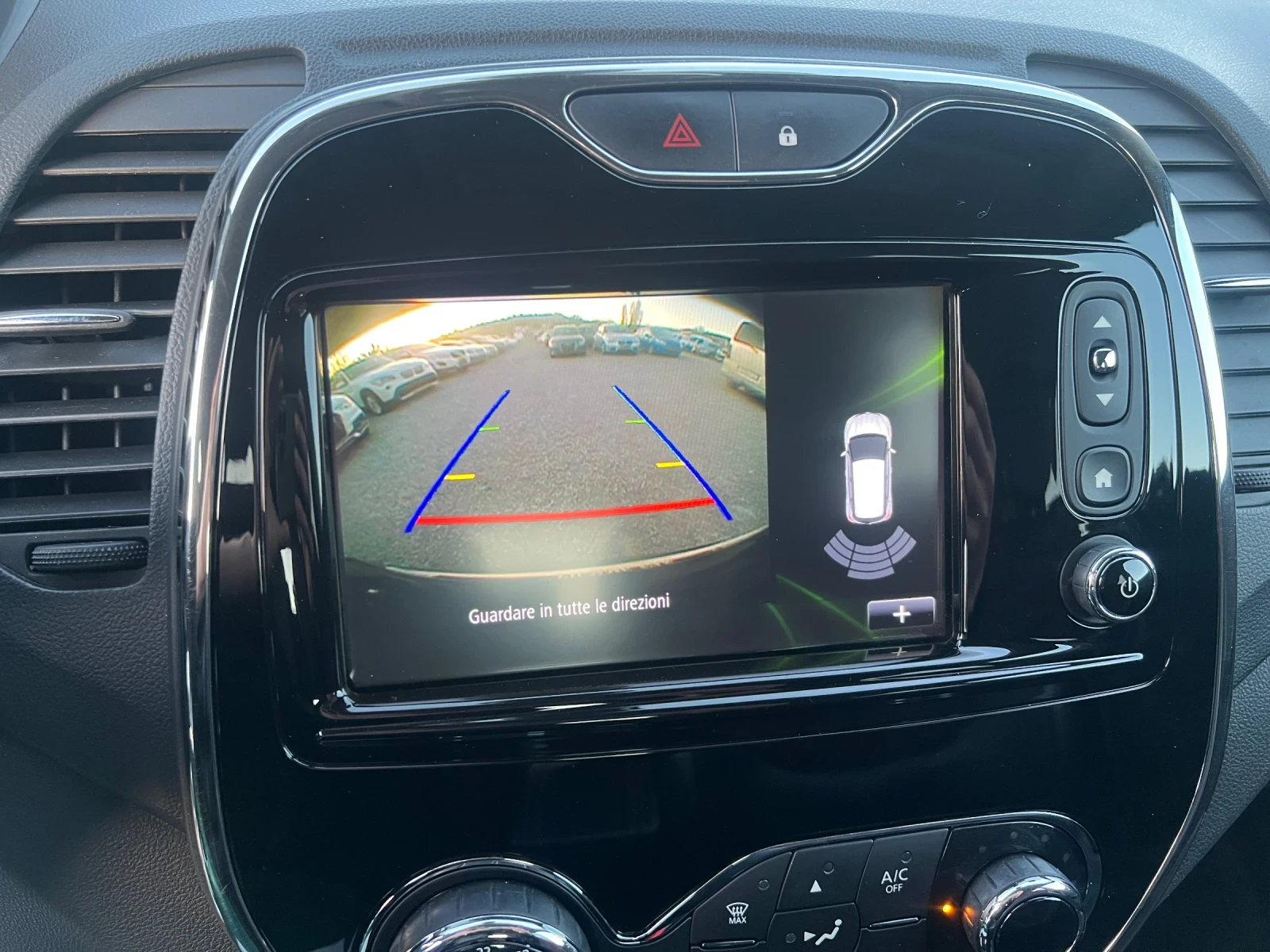 Renault Captur 1.5cdi Avtomat kamera Nav Euro6, снимка 12 - Автомобили и джипове - 54323993