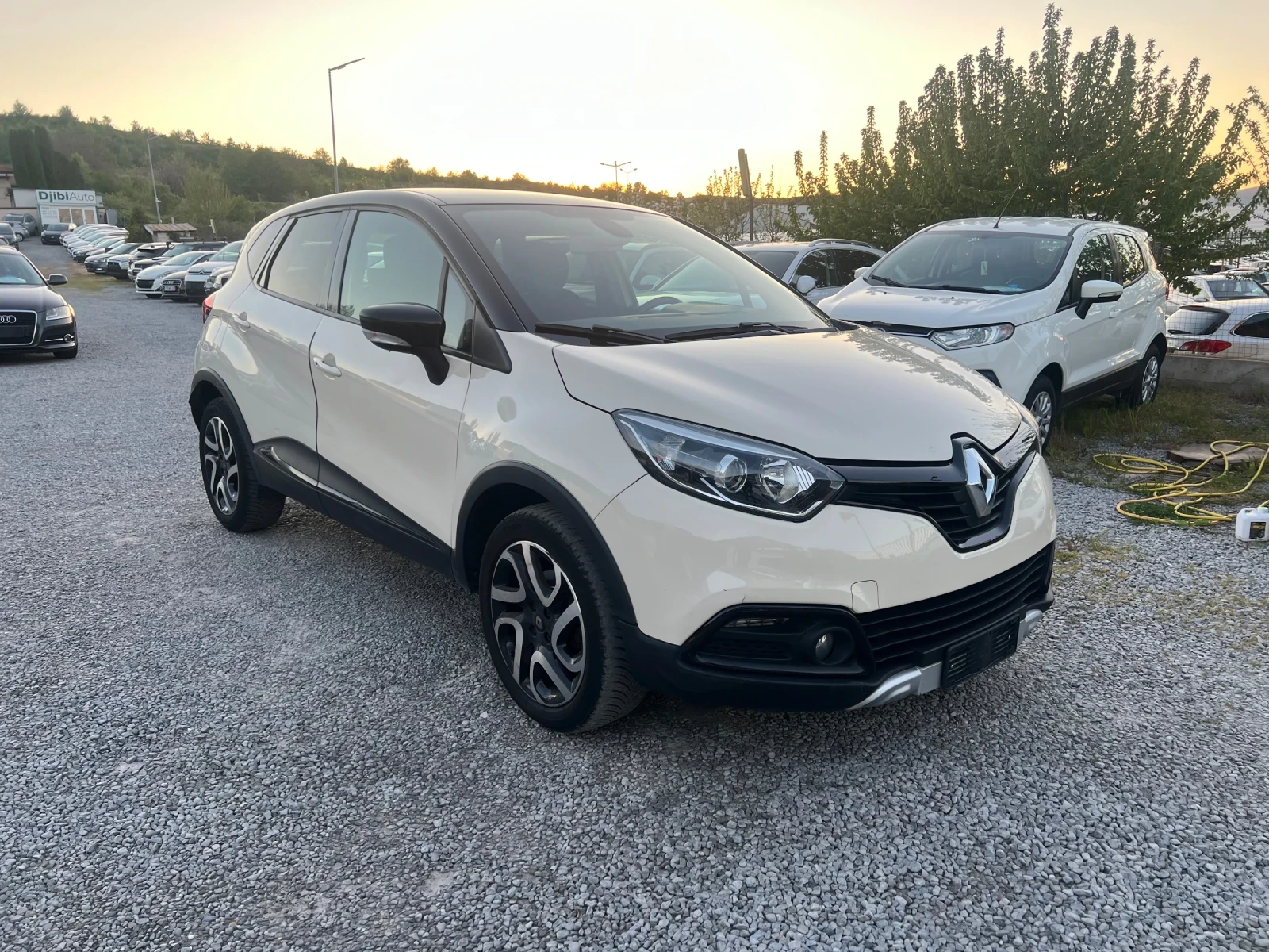 Renault Captur 1.5cdi Avtomat kamera Nav Euro6