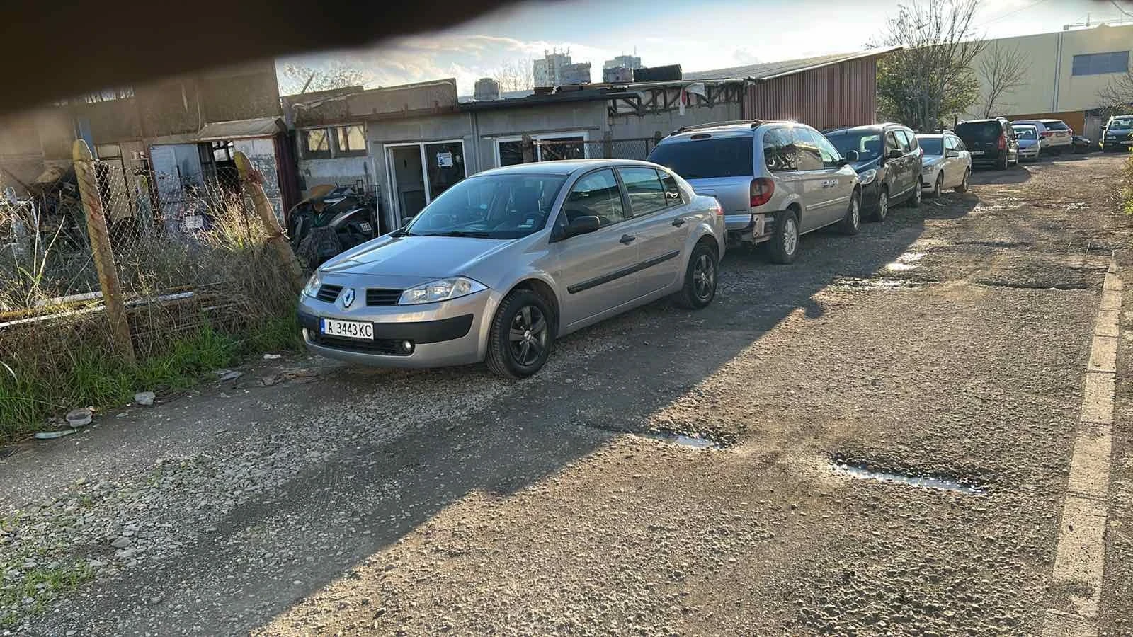 Renault Megane, снимка 4 - Автомобили и джипове - 54491514
