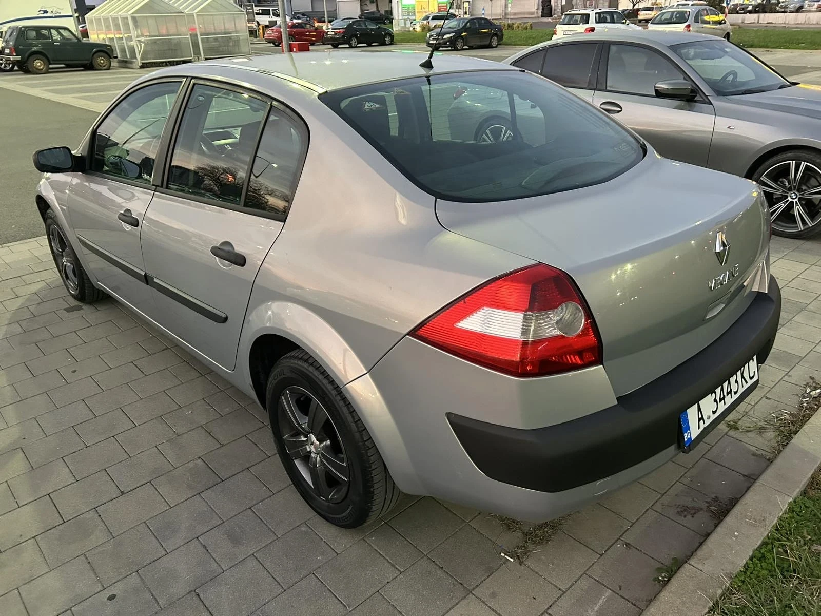 Renault Megane, снимка 5 - Автомобили и джипове - 54491514