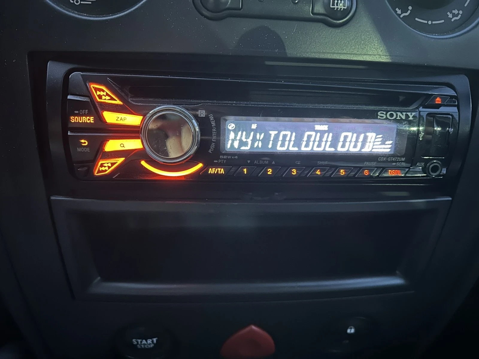 Renault Megane, снимка 11 - Автомобили и джипове - 54491514