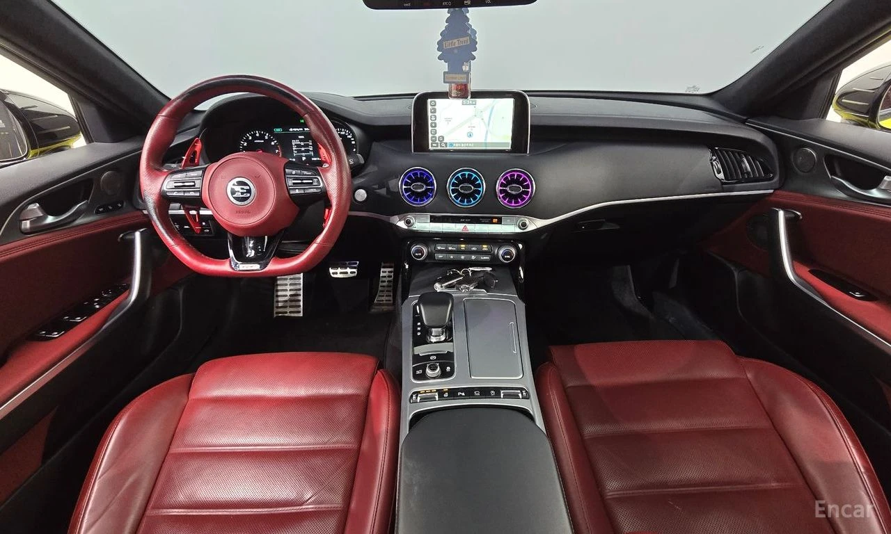 Kia Stinger 3.3 GT TURBO* 4x4* КОЖА* ПОДГРЕВ* ОБДУХВАНЕ* HUD, снимка 7 - Автомобили и джипове - 54635573