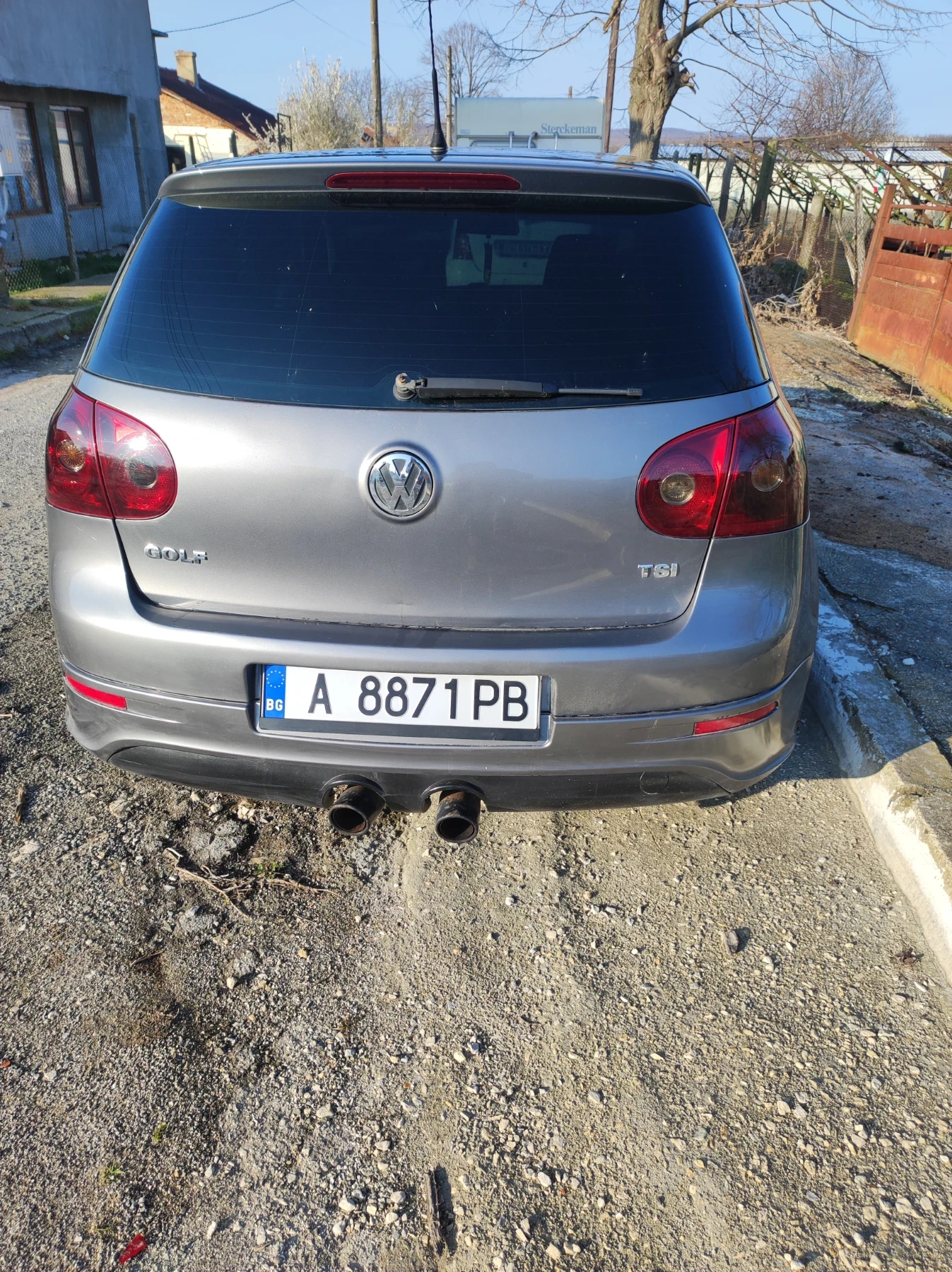 VW Golf 5, снимка 4 - Автомобили и джипове - 54757470