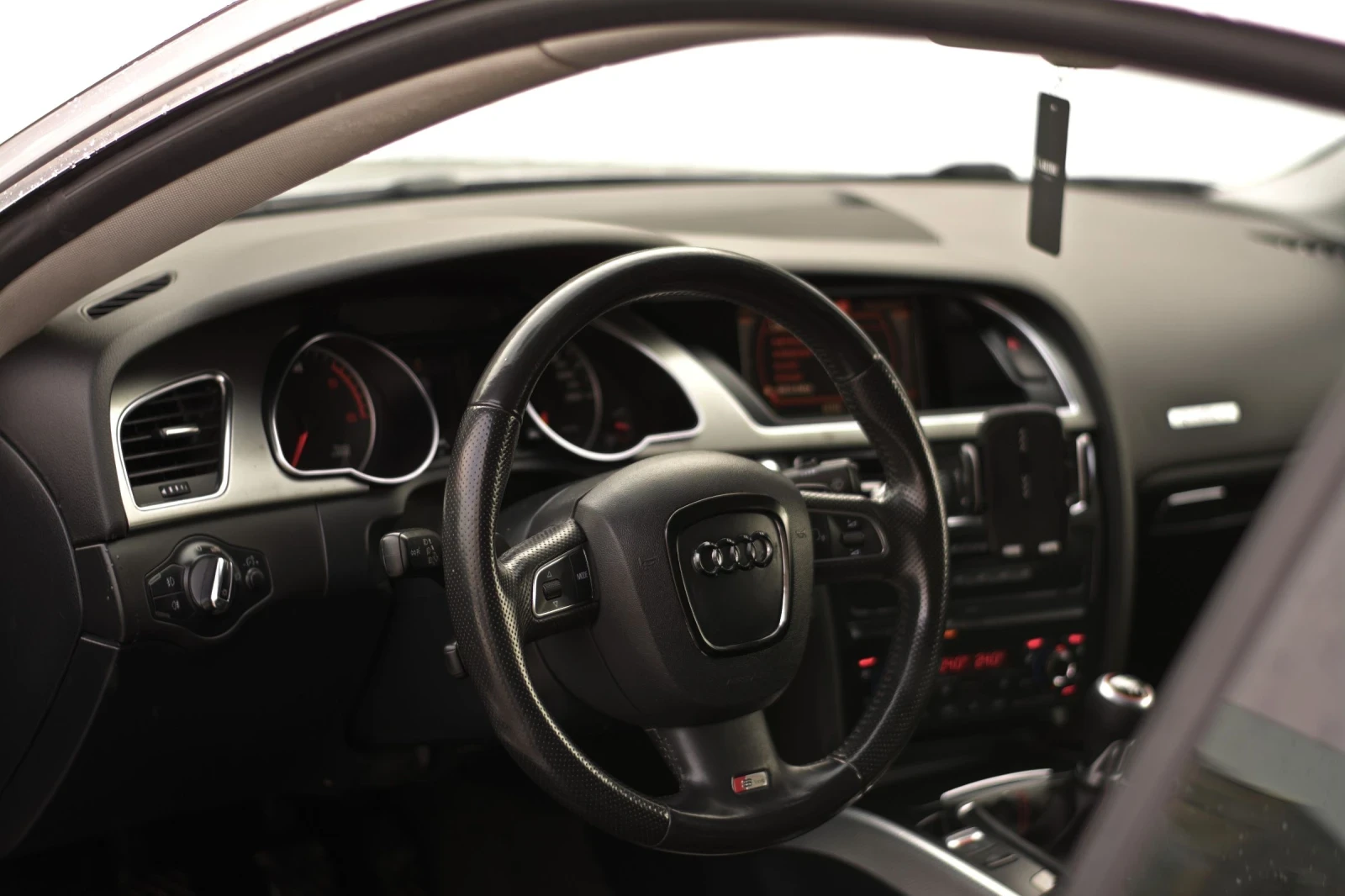 Audi A5, снимка 8 - Автомобили и джипове - 55057023