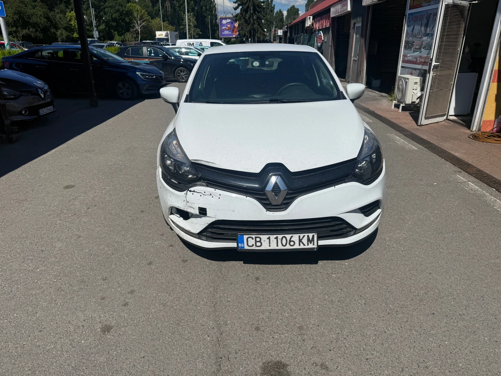 Renault Clio, снимка 4 - Автомобили и джипове - 55184872