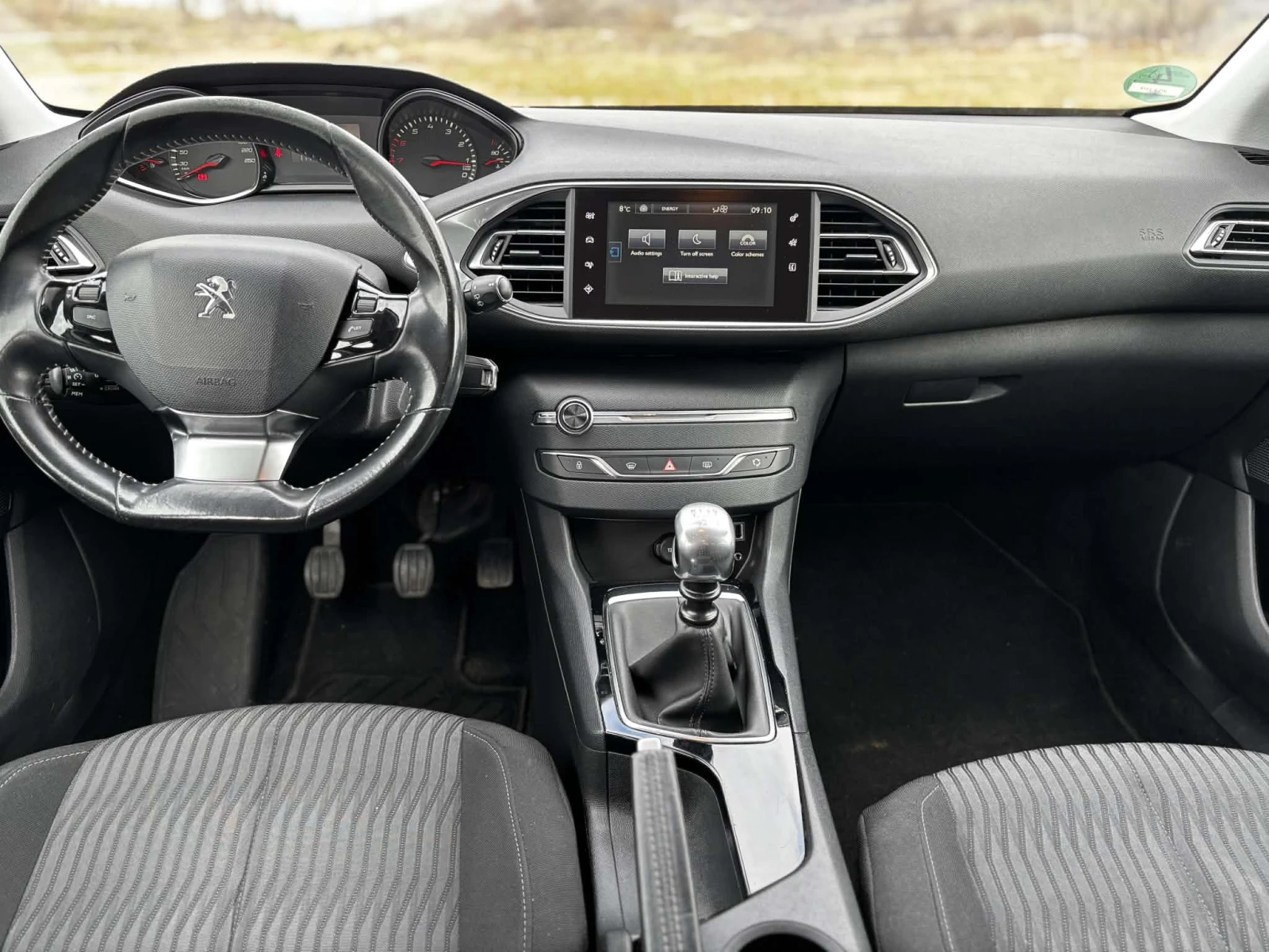 Peugeot 308 1.2, снимка 8 - Автомобили и джипове - 55231831