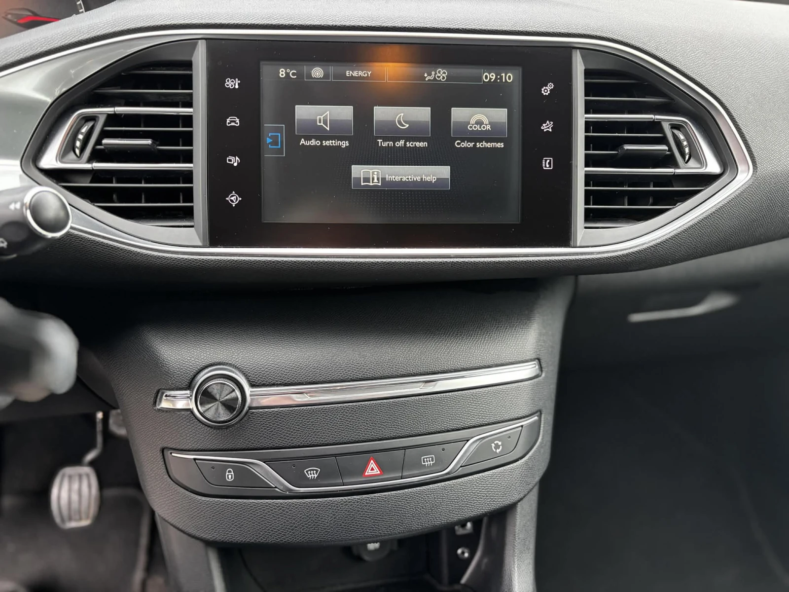 Peugeot 308 1.2, снимка 9 - Автомобили и джипове - 55231831