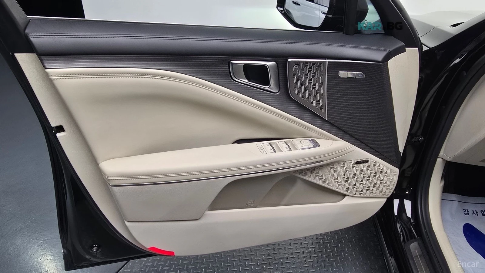 Kia K8 SIGNATURE/MERIDIAN SOUND/PANOROOF/MASSAGE, снимка 16 - Автомобили и джипове - 55327433