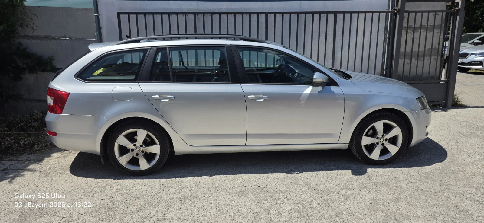 Skoda Octavia 2.0 TDI, DSG, Pano., снимка 2 - Автомобили и джипове - 55540201