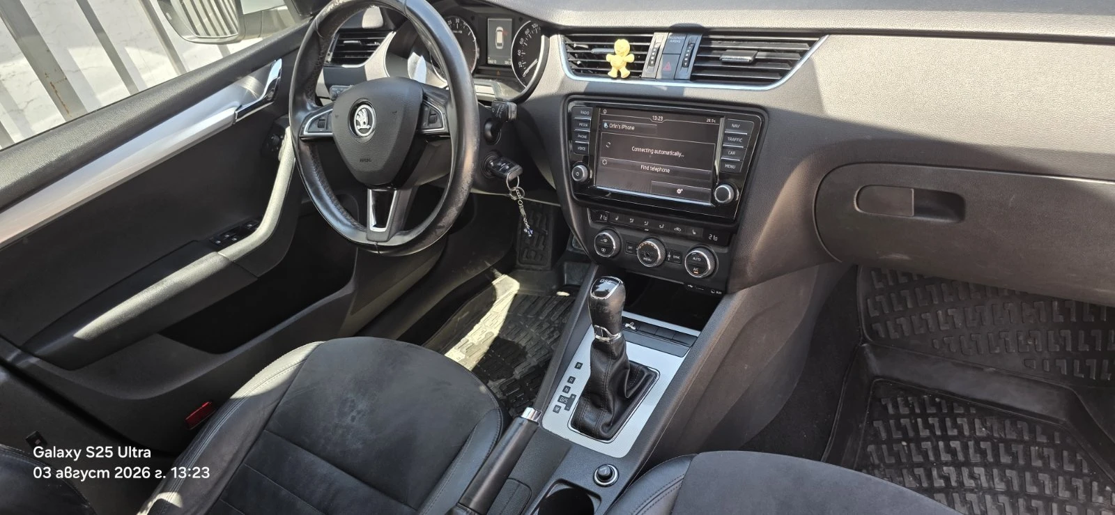 Skoda Octavia 2.0 TDI, DSG, Pano., снимка 12 - Автомобили и джипове - 55540201