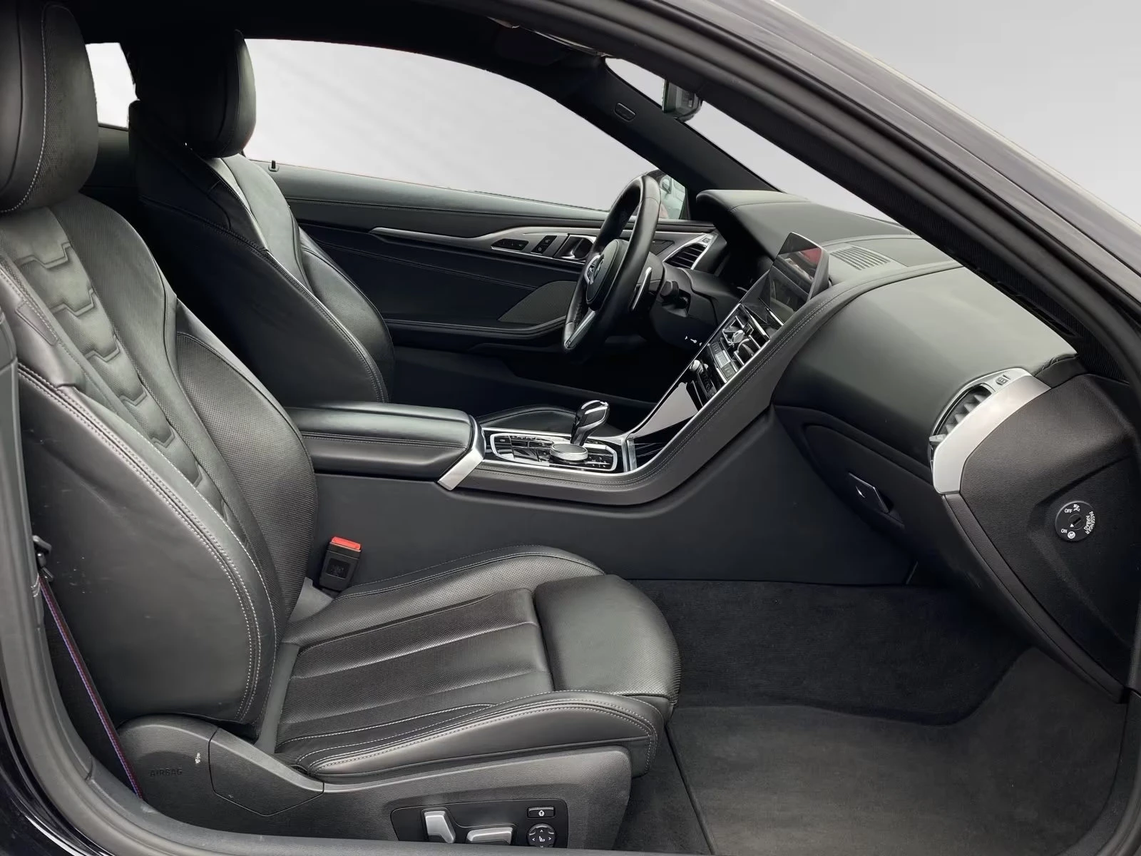 BMW 535 xDRIVE/530HP/COUPE/HI-FI/CAM/HUD/MEMO/, снимка 9 - Автомобили и джипове - 55655420