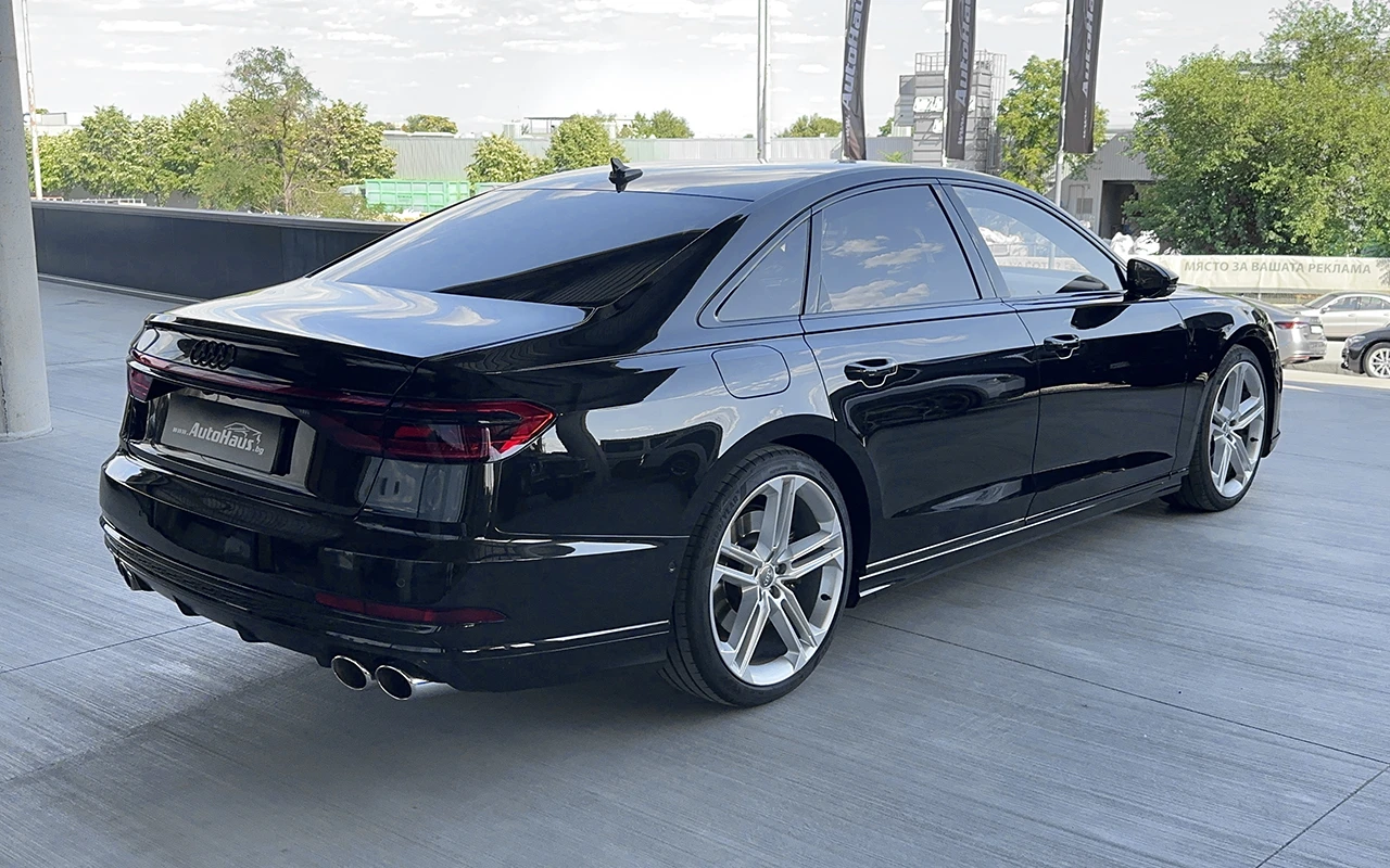 Audi S8 4.0 TFSI quattro, снимка 4 - Автомобили и джипове - 55688033