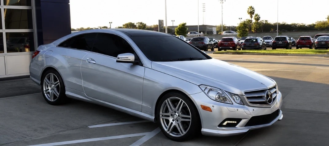 Mercedes-Benz E 500 Mercedes-Benz E550 Купе AMG   388 к. с. , снимка 3 - Автомобили и джипове - 55783763