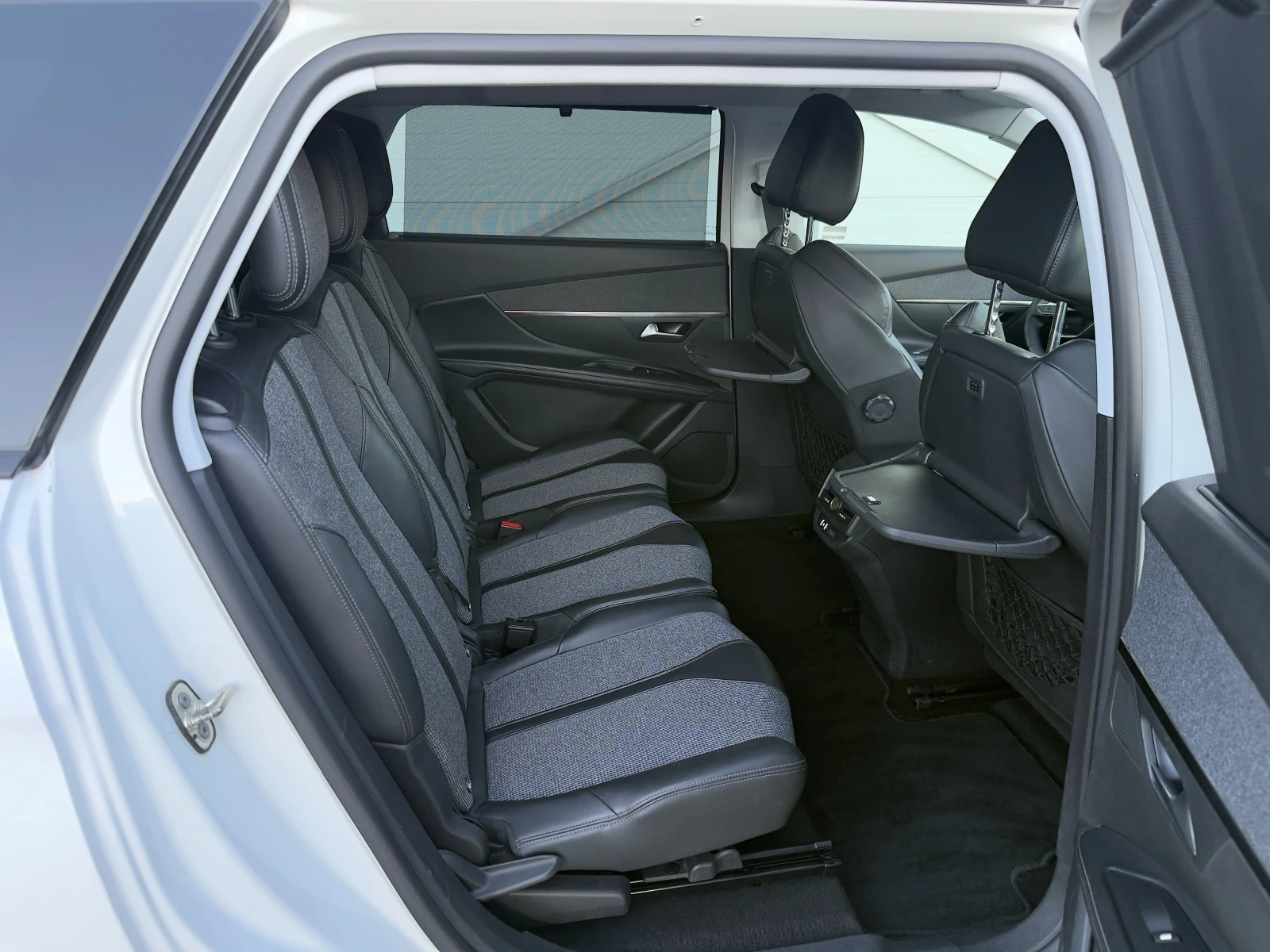Peugeot 5008 1.5 HDI 7-�����/Digital/Distronic/Ambient/������ | Mobile.bg � ����������� 11
