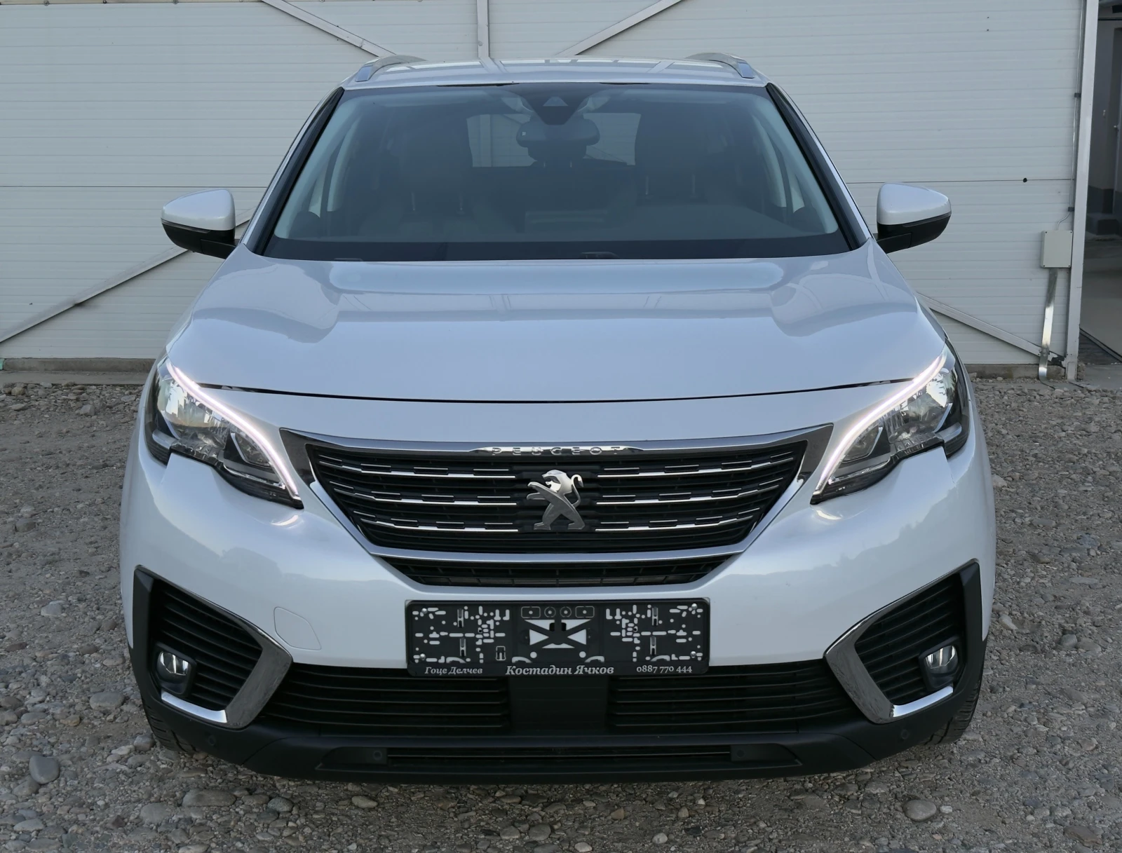 Peugeot 5008 1.5 HDI 7-места/Digital/Distronic/Ambient/Лизинг