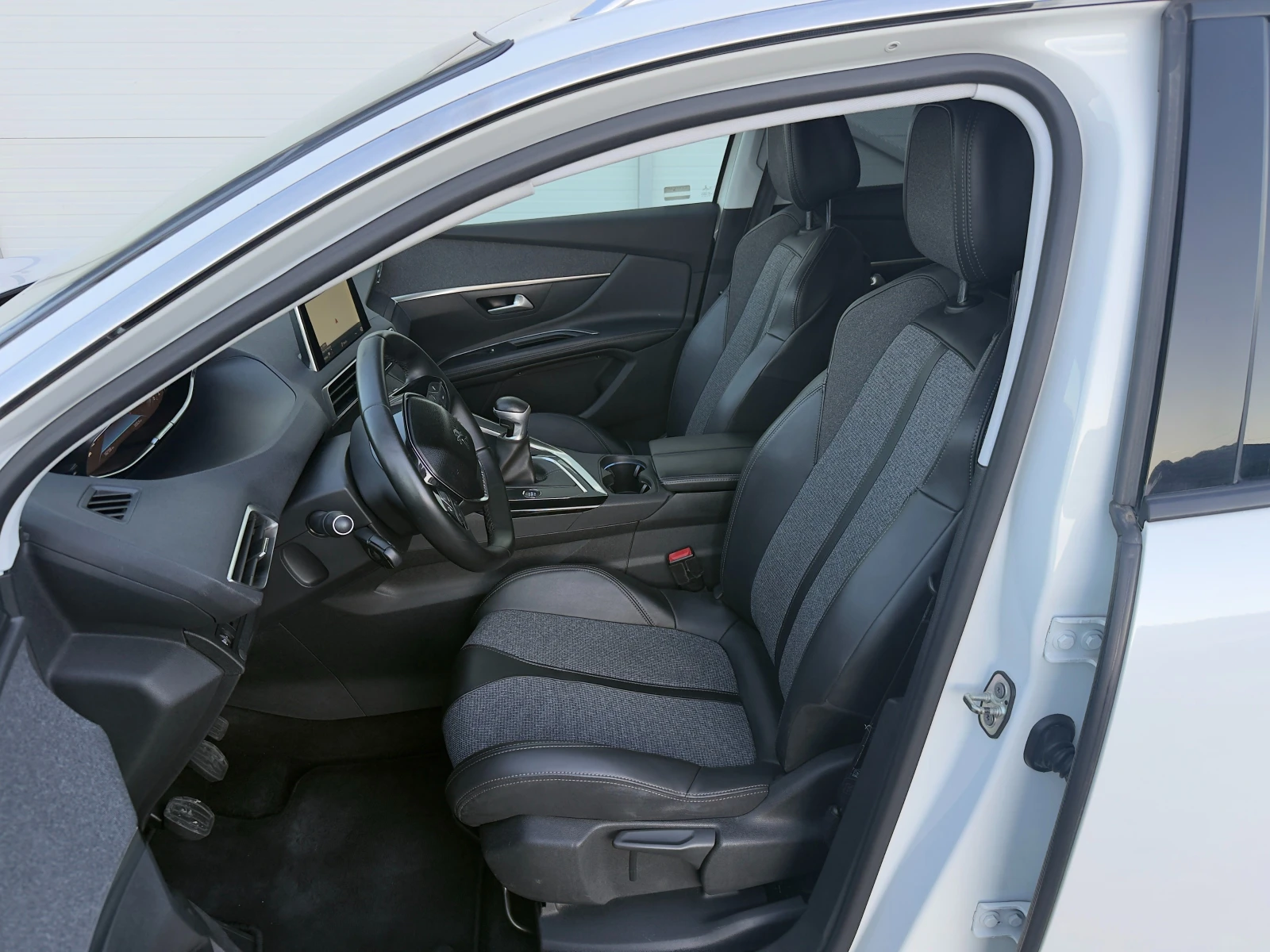 Peugeot 5008 1.5 HDI 7-�����/Digital/Distronic/Ambient/������ | Mobile.bg � ����������� 9