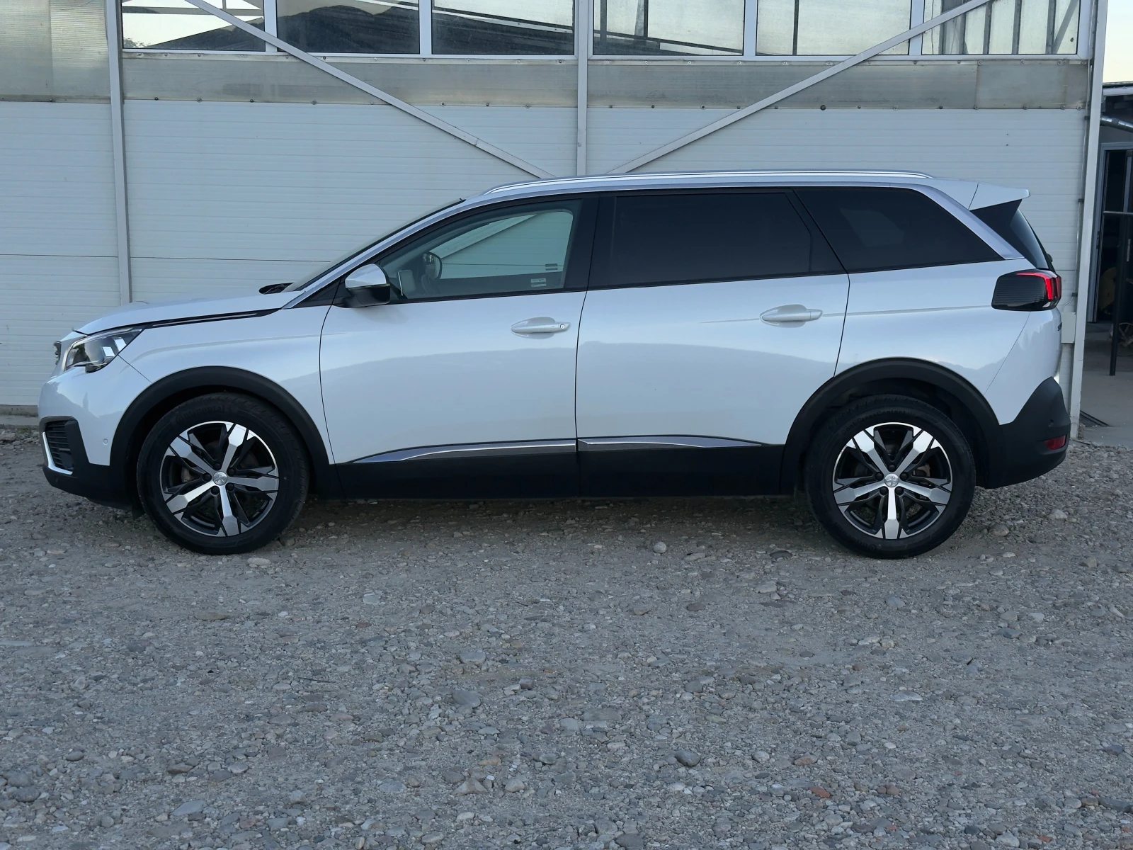 Peugeot 5008 1.5 HDI 7-�����/Digital/Distronic/Ambient/������ | Mobile.bg � ����������� 7
