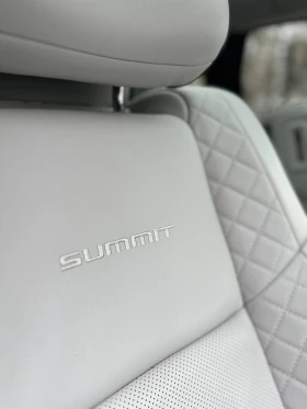 Jeep Grand cherokee Summit /5.7/Sky Gray INTERIOR/ FULL /QUADRA-DRIVE, снимка 12