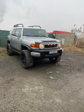 Toyota Fj cruiser TRD 4.0 V6, снимка 2