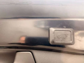 Toyota Rav4 HYBRID XLE AWD * ПОДГРЕВ ВОЛАН/СЕДАЛКИ* КАМЕРА*  - 16290 € / 31860.47 лв. - 65219871 14