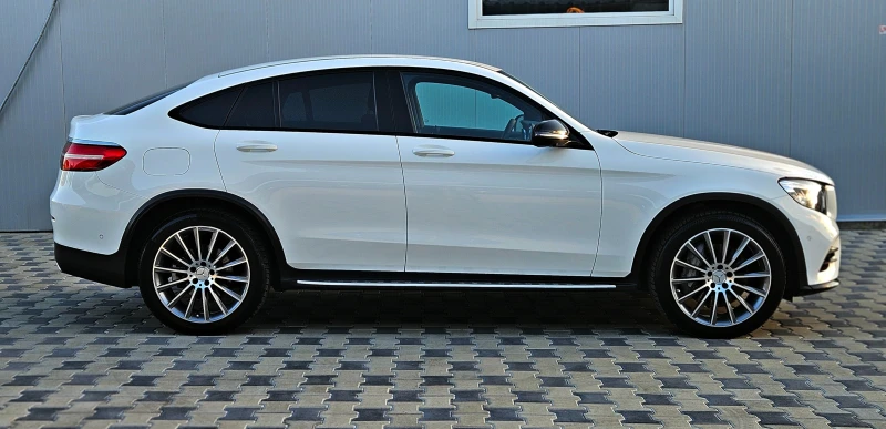 Mercedes-Benz GLC 250 AMG/GERMANY/DISTR/360CAM/ПОДГРЕВ/LINE AS/AIR/LIZIN, снимка 4 - Автомобили и джипове - 47589701