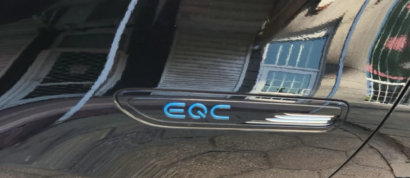 Mercedes-Benz EQC, снимка 10 - Автомобили и джипове - 48558394