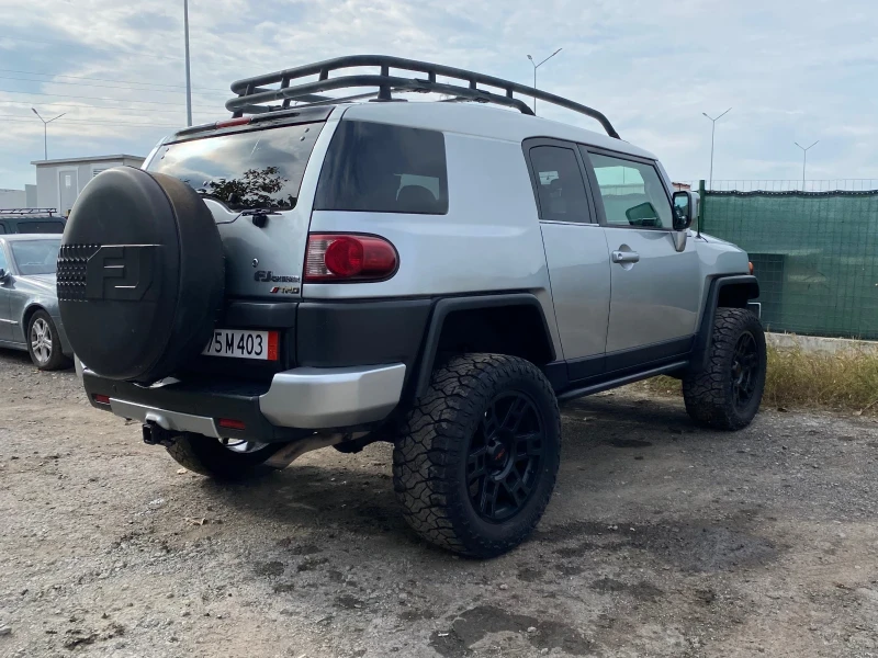 Toyota Fj cruiser TRD 4.0 V6, снимка 4 - Автомобили и джипове - 53201468