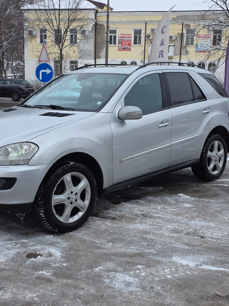 Mercedes-Benz ML 320 SPORT, снимка 3 - Автомобили и джипове - 53327823