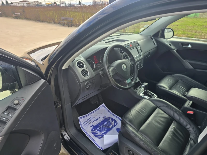 VW Tiguan 2.0TDI 4motion DSG PANORAMA XENON КОЖА NAVI FULL  , снимка 11 - Автомобили и джипове - 53428444