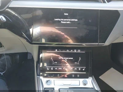Audi Q8 E-TRON PRESTIGE QUATTRO, снимка 16 - Автомобили и джипове - 54810902