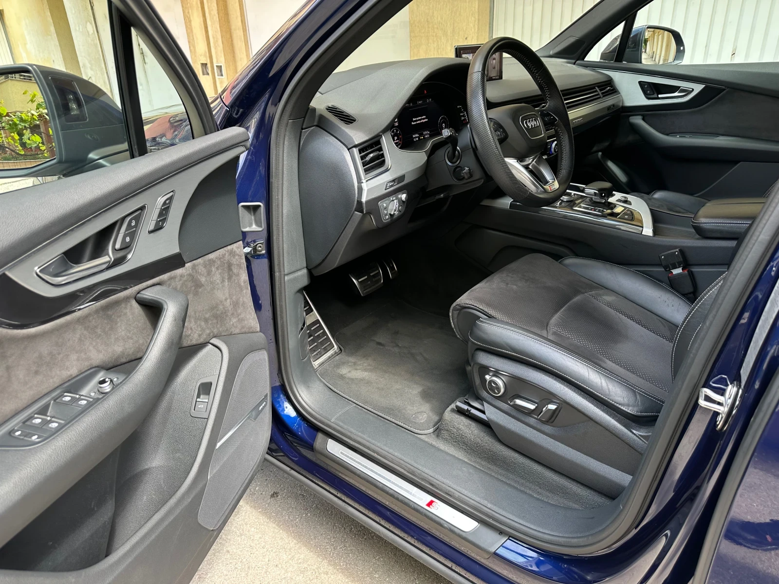 Audi Q7 50TDI quattro 3xSline цялостно обслужена - изображение 7