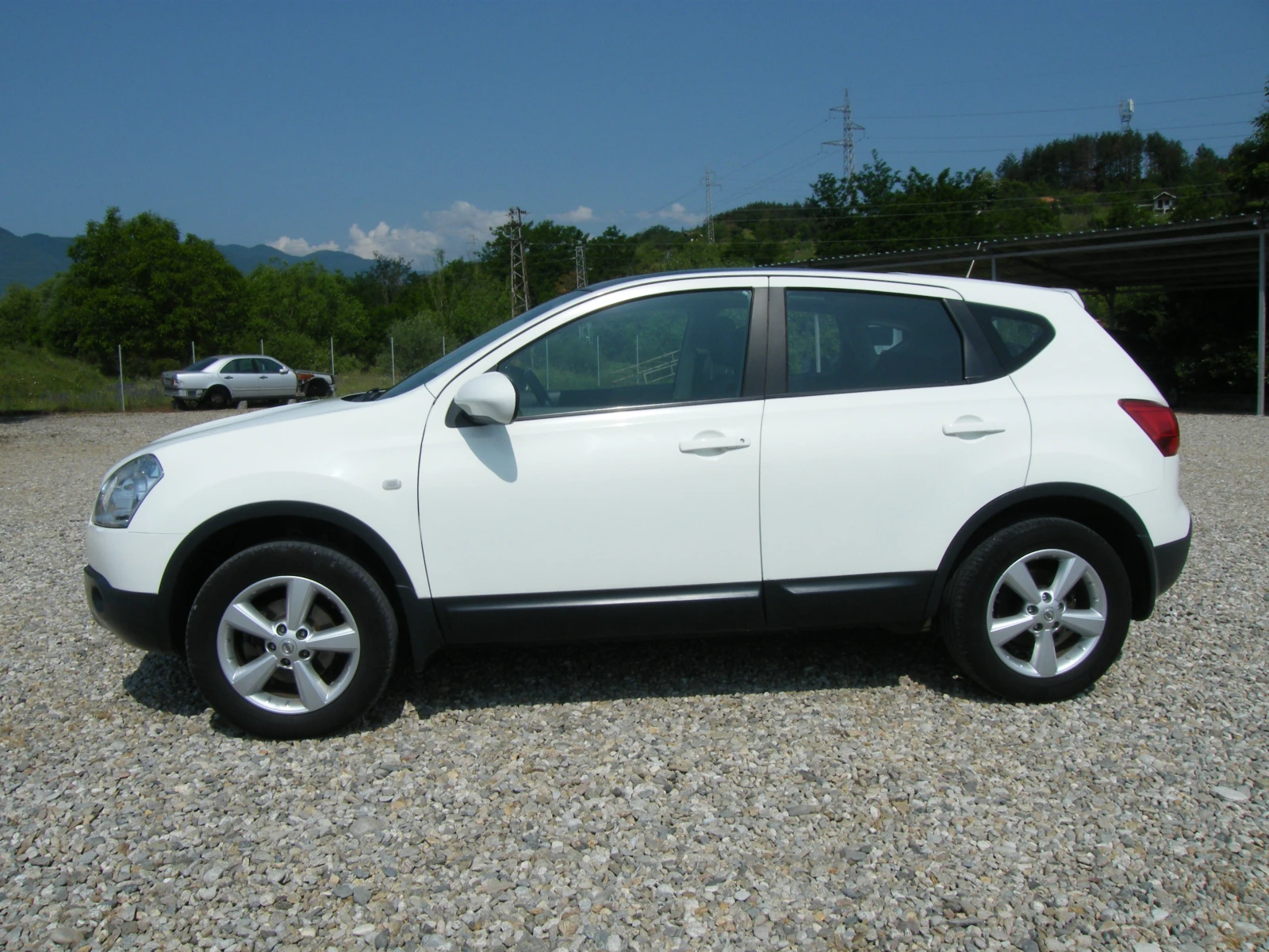 Nissan Qashqai 1.5DCI - изображение 6