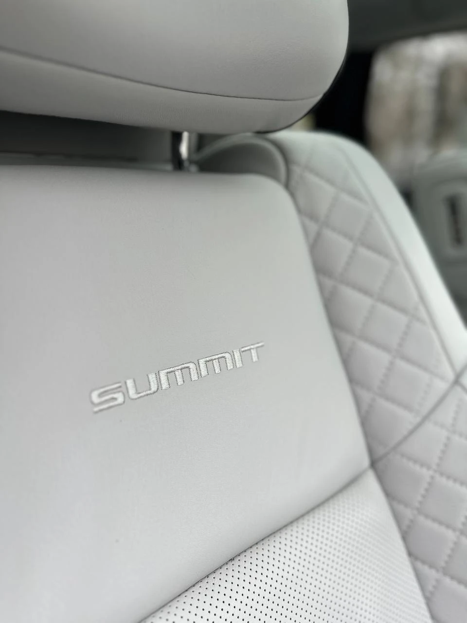 Jeep Grand cherokee Summit /5.7/Sky Gray INTERIOR/ FULL | Mobile.bg   12