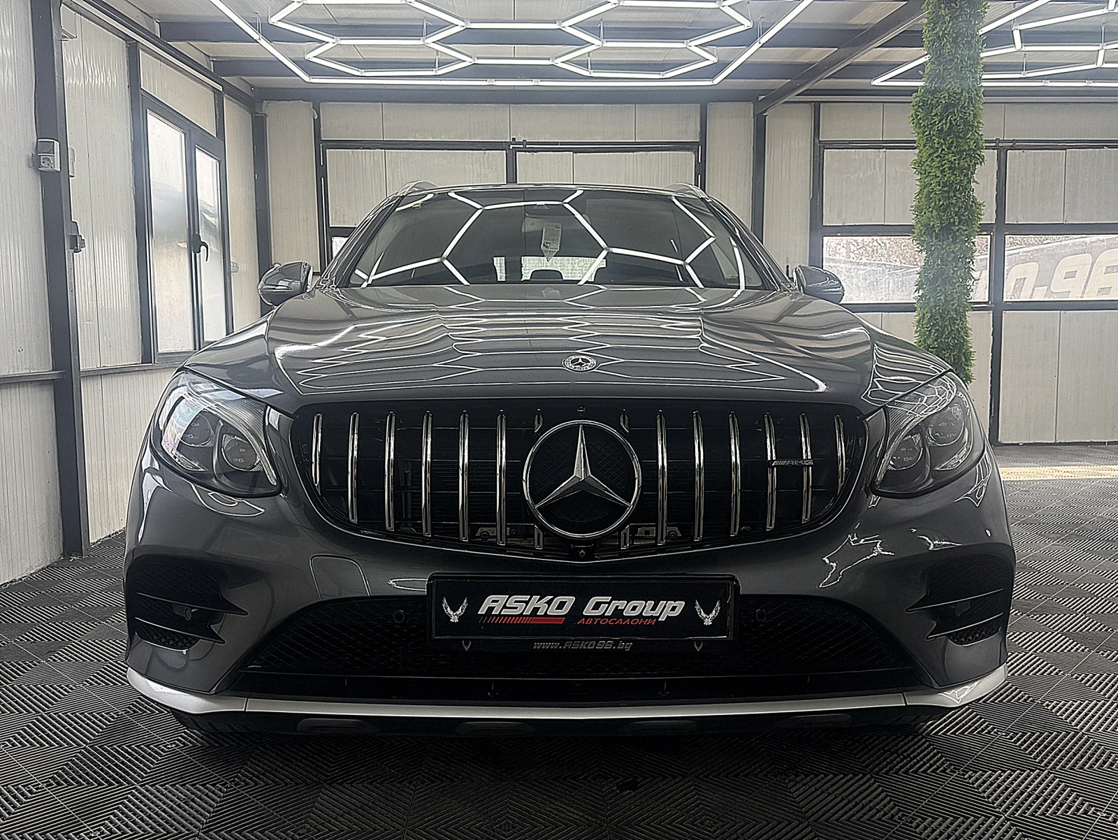 Mercedes-Benz GLC 250 PANORAMA/AMG-Line/360-kamera/СОБСТВЕН ЛИЗИНГ, снимка 2 - Автомобили и джипове - 53877134