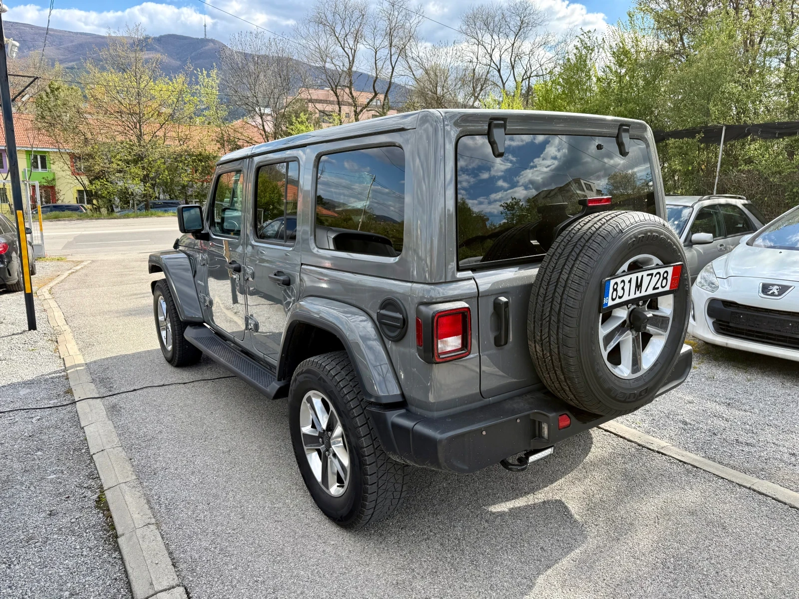 Jeep Wrangler Unlimited, снимка 4 - Автомобили и джипове - 54299124