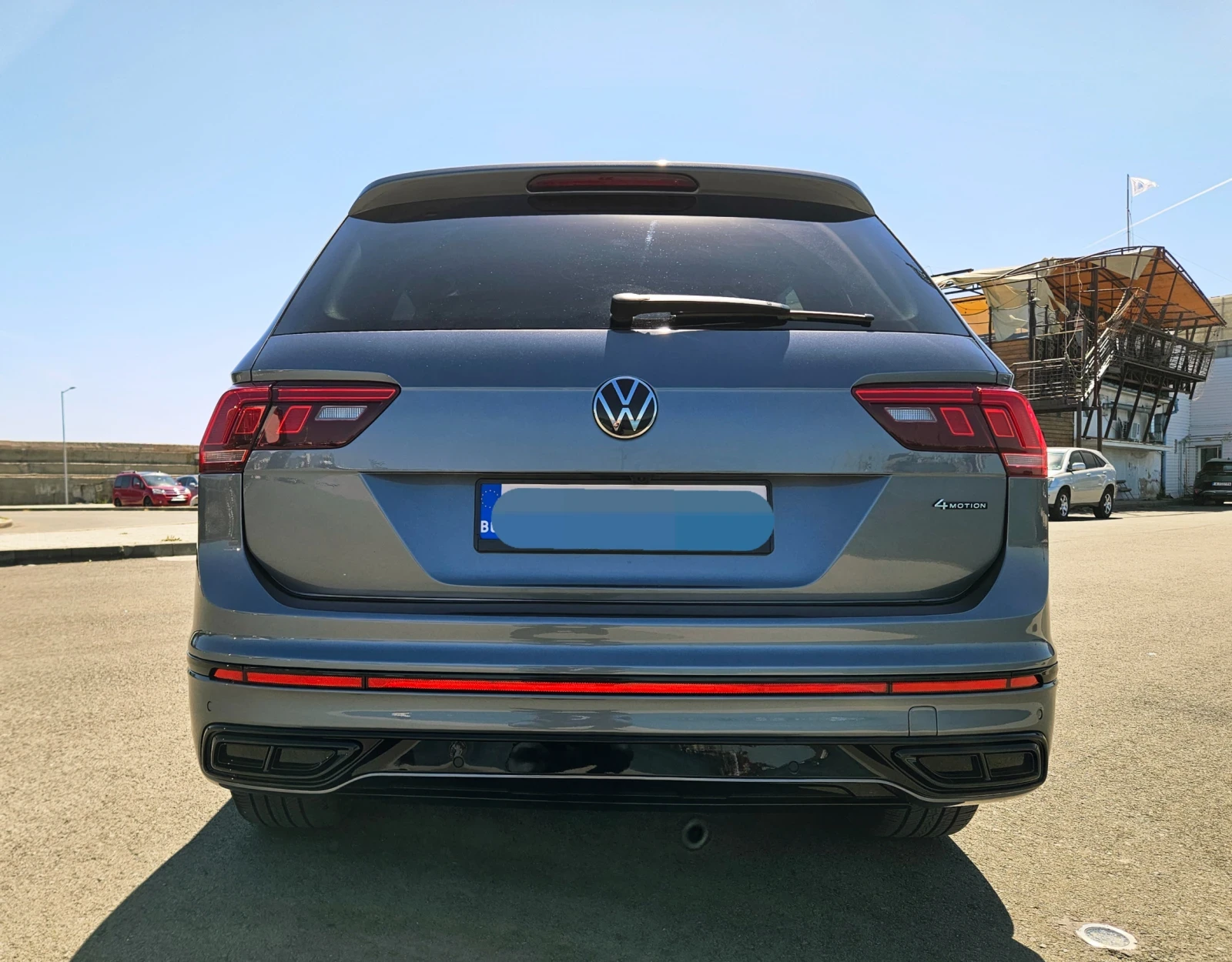 VW Tiguan R-line Black Edition, снимка 9 - Автомобили и джипове - 54370241