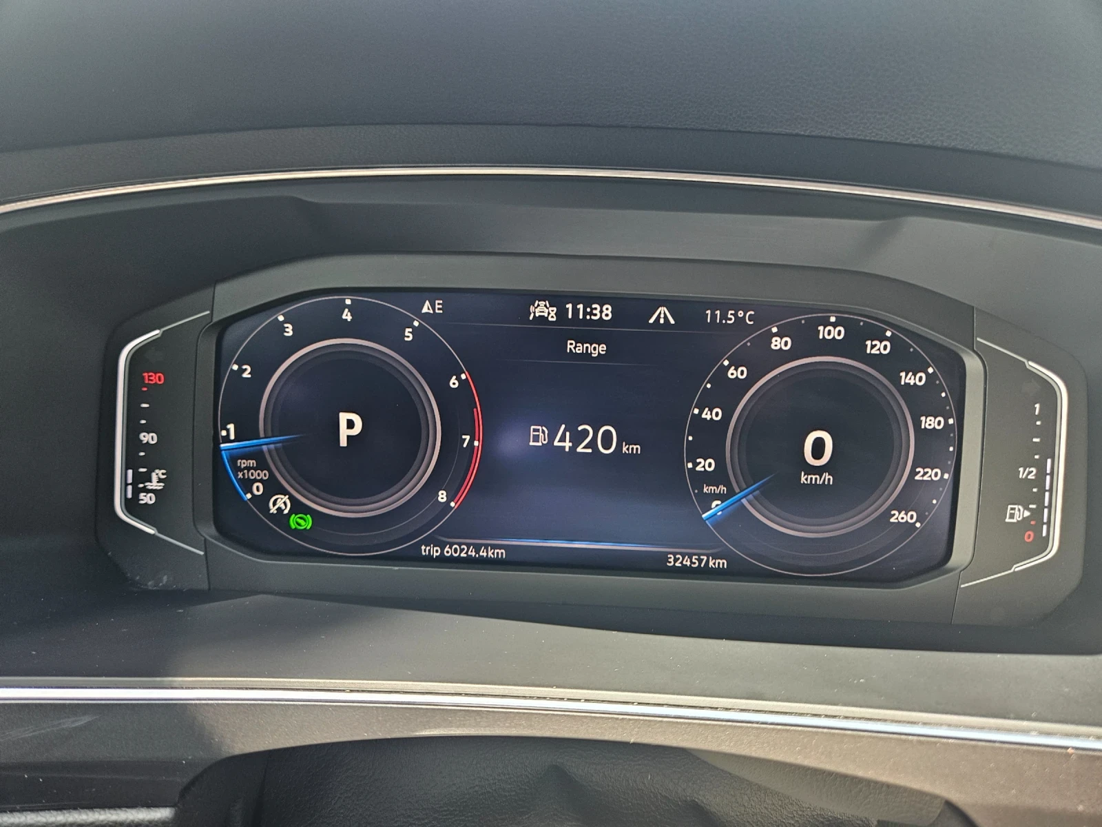 VW Tiguan R-line Black Edition, снимка 16 - Автомобили и джипове - 54370241