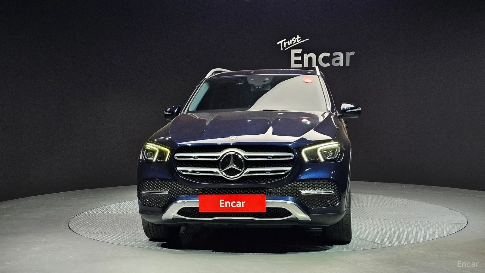 Mercedes-Benz GLE burmester* multibeam led* Parking Assist, снимка 3 - Автомобили и джипове - 56188791