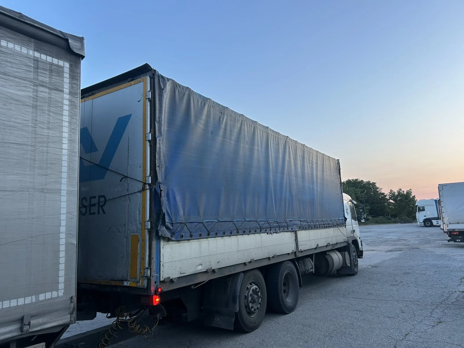 Volvo Fm, снимка 8 - Камиони - 55189460