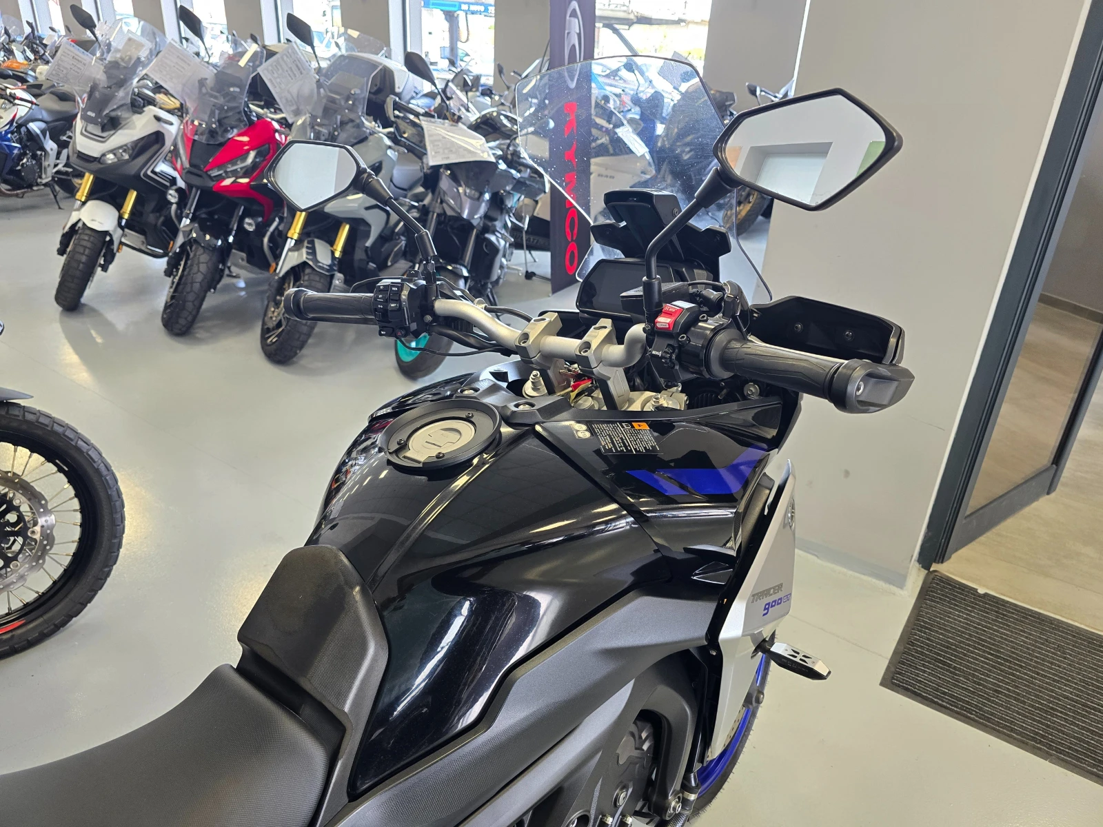 Yamaha Tracer 900ie, GT, ABS-TCS, 2020г., снимка 12 - Мотоциклети и мототехника - 56104606
