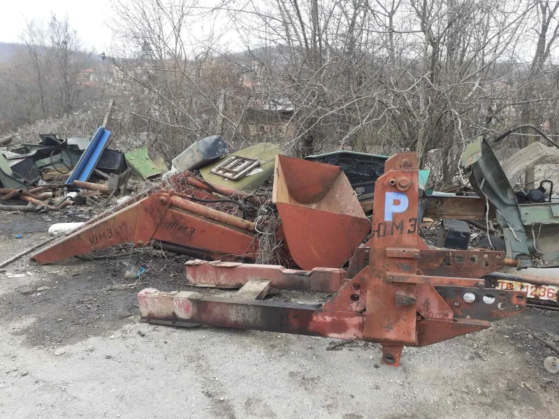 Трактор ЮМЗ, снимка 2 - Селскостопанска техника - 51865355