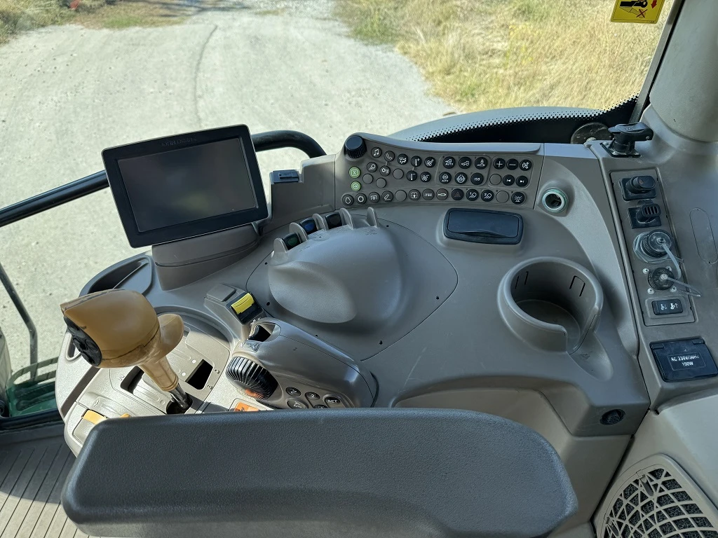 Трактор John Deere 6175R ЛИЗИНГ, снимка 13 - Селскостопанска техника - 56449115