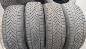 Гуми Зимни 235/65R17, снимка 1